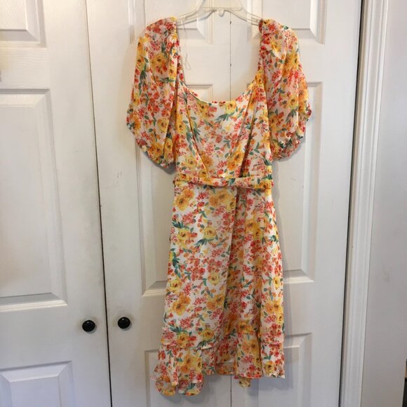 Lily Rose Dresses & Skirts - Lily Rose Floral Sheer Dress